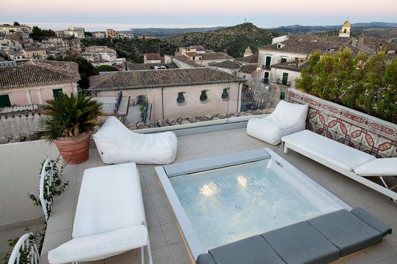 Palazzo Cherubini-Pools & Wellness Rossano Exterior foto
